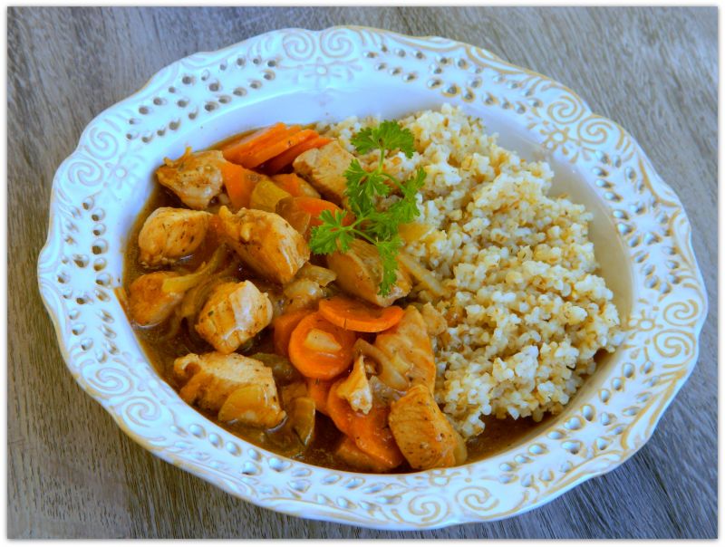 Lekka potrawka drobiowa z marchewką