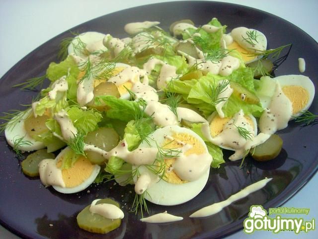 Lekka sałata z jajkami  Lekka sałata z jajkami