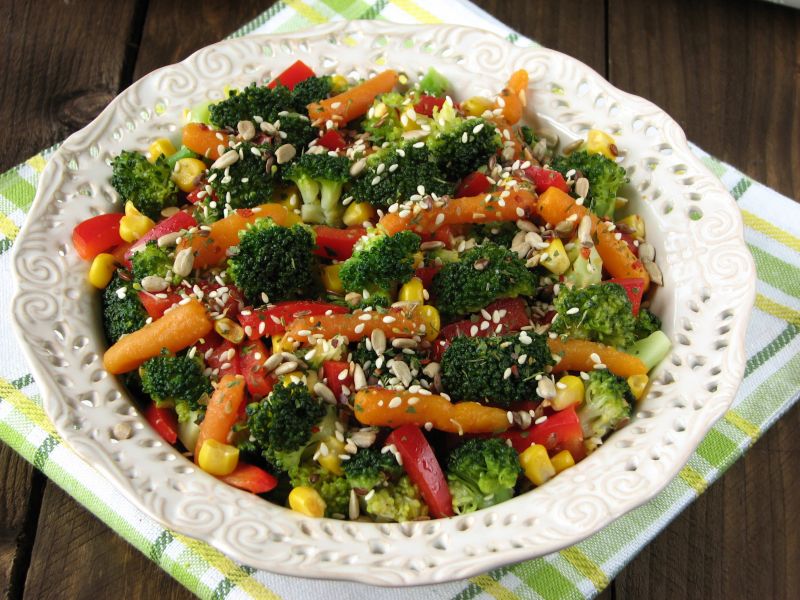 Lekka sałatka z brokułem
