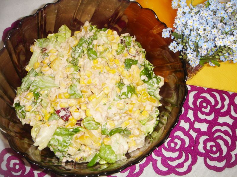 Lekka sałatka z tuńczykiem