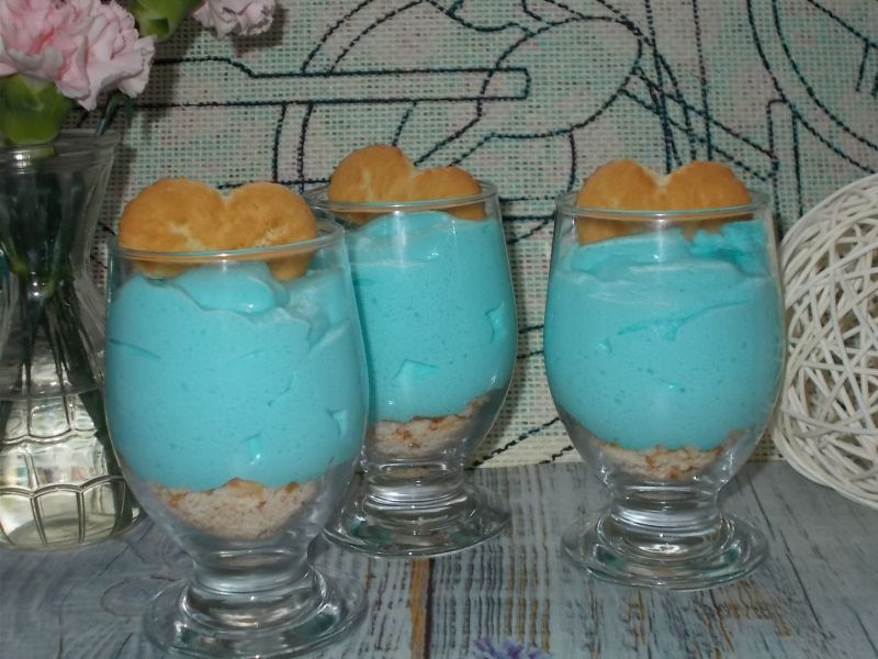 Lekki deser piankowy Lekki deser piankowy