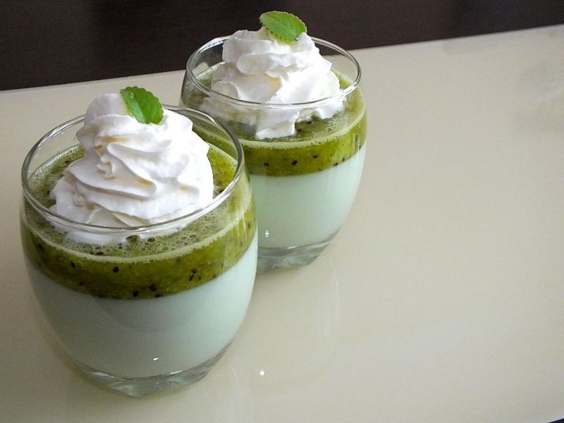 Lekki deser z kiwi Lekki deser z kiwi