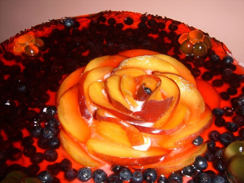 Lekki torcik owocowy Lekki torcik owocowy