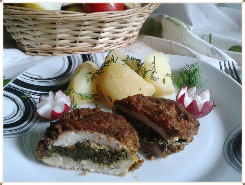 Lekki udziec drobiowy ze szczawiem i pomidorem