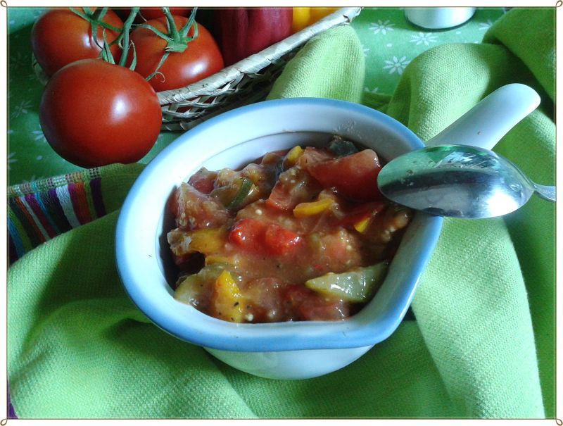 Lekkie leczo z indykiem Lekkie leczo z indykiem