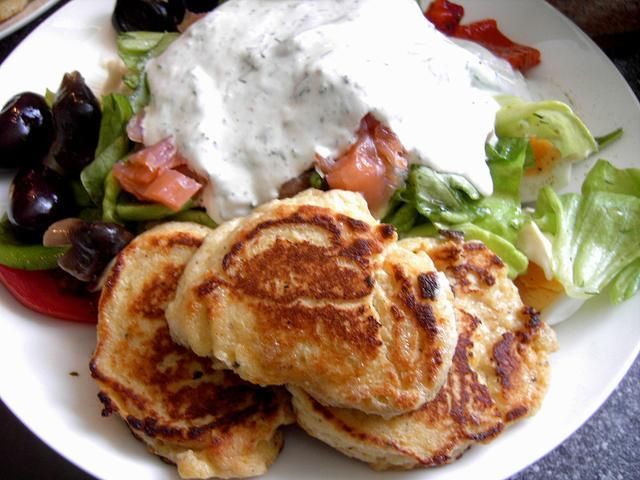 Lekkie racuchy z ricotta - do salaty Lekkie racuchy z ricotta - do salaty