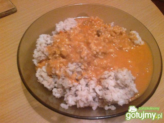 Lekkie risotto z sosem pomidorowym Lekkie risotto z sosem pomidorowym