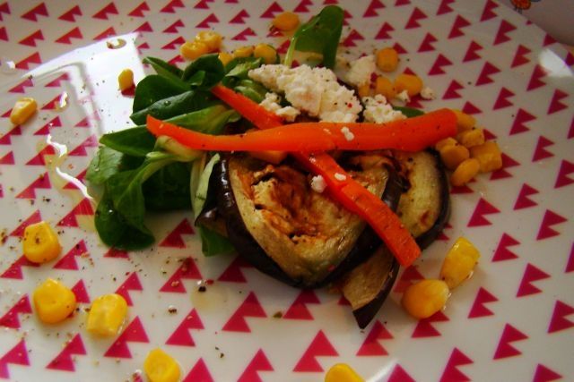 Lekkka przystawka z grillowanego bakłażana 