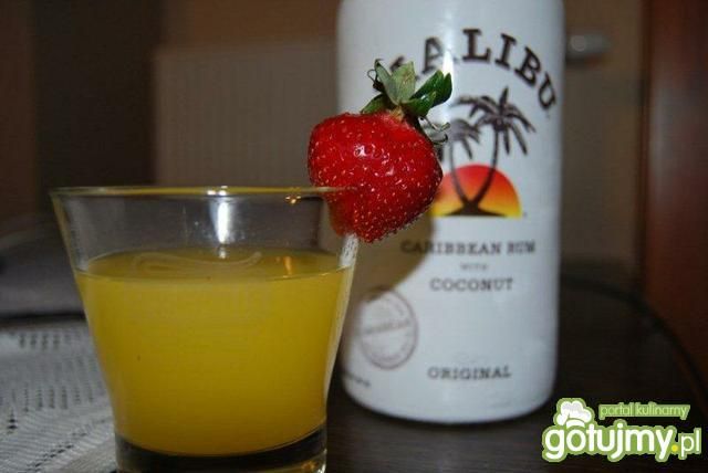 Lekko egzotyczny drink Lekko egzotyczny drink