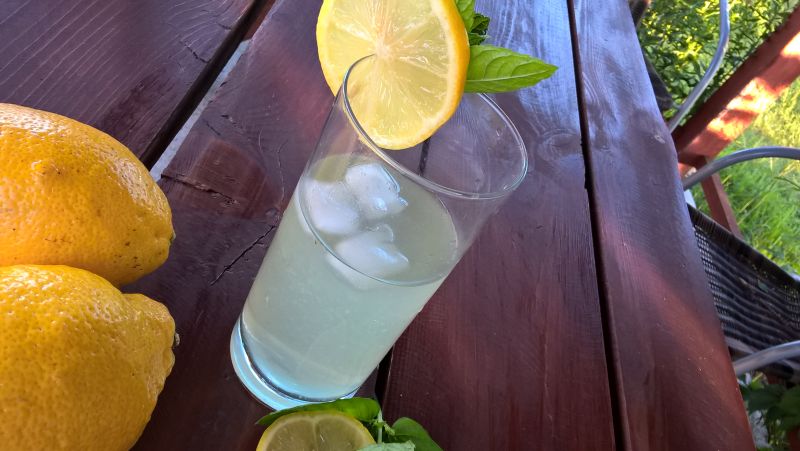 Lemoniada cytrynowa Lemoniada cytrynowa