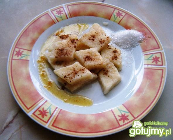 Leniwe pierogi z cynamonem Leniwe pierogi z cynamonem