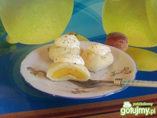 Leniwe z brzoskwiniami. Leniwe z brzoskwiniami.