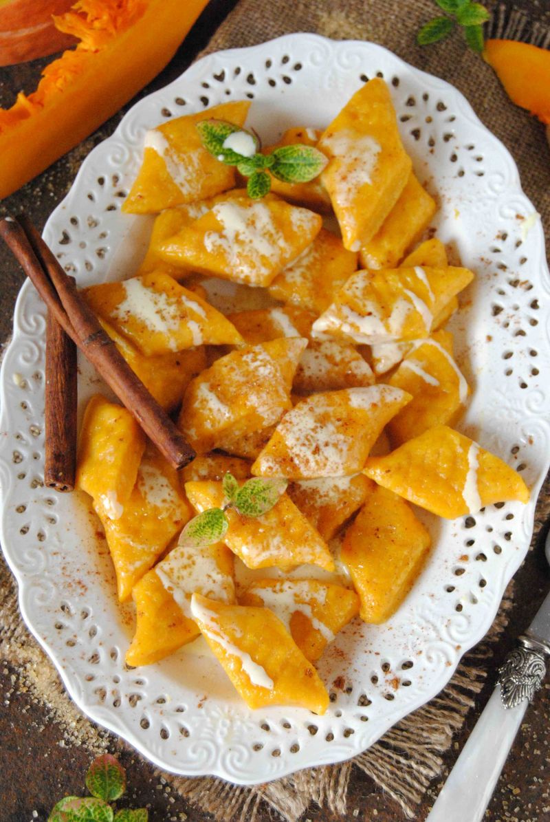 Leniwe, złociste kluski Leniwe, złociste kluski