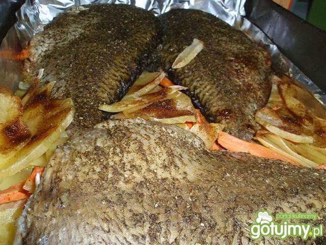 Leszcz w warzywach Leszcz w warzywach