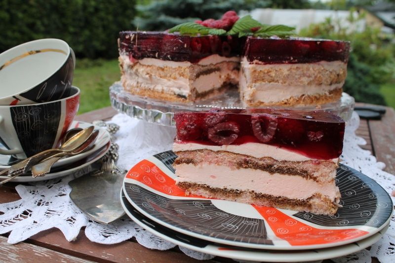 Letni tort "Malinka" 