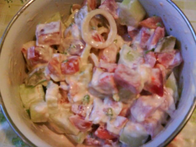 Letnia sałatka z majonezem