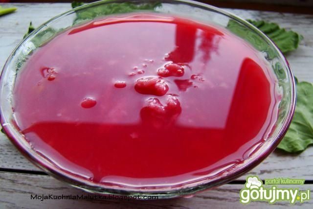 Letnia zupa wiśniowa 