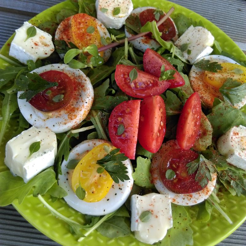 Letnio-jesienne lekkie śniadanie Letnio-jesienne lekkie śniadanie