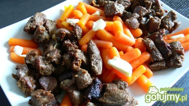  Leżakująca potrawka z dziczyzny 