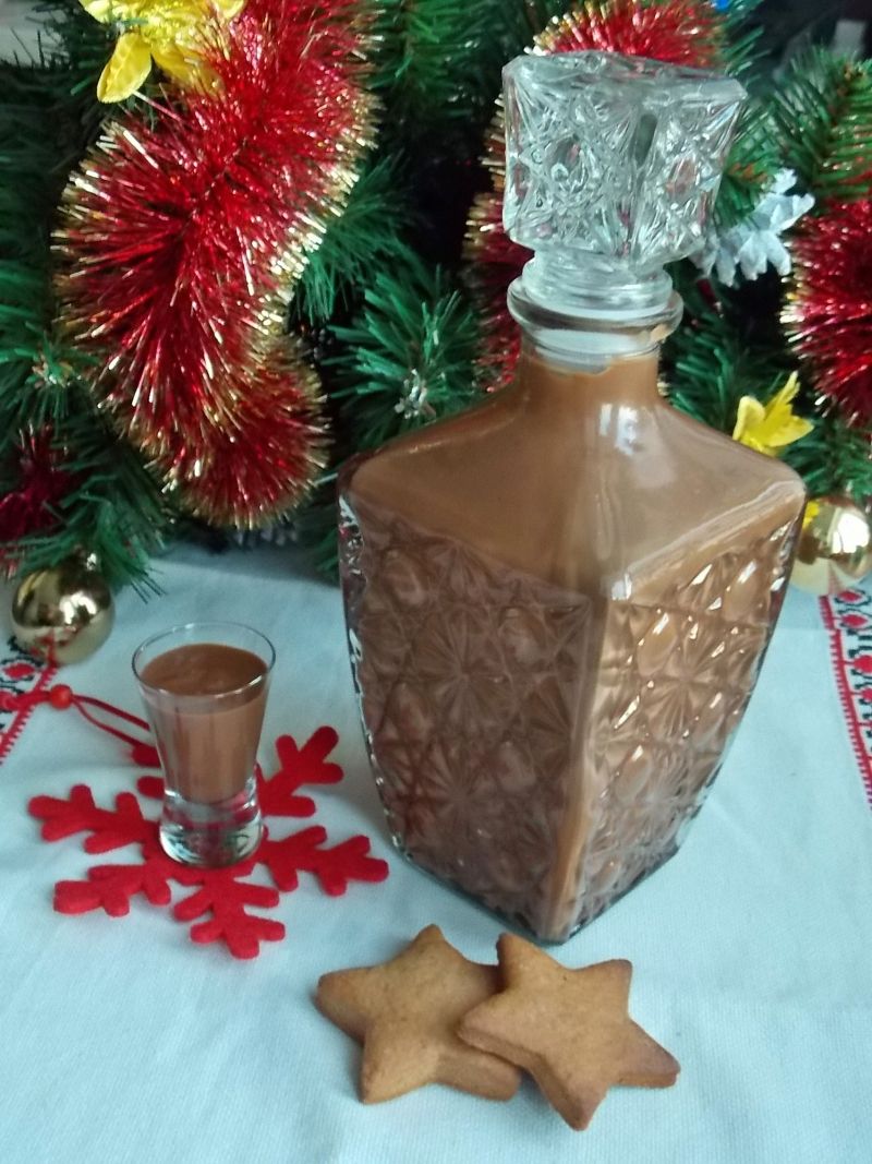 Likier czekoladowo-piernikowy Likier czekoladowo-piernikowy