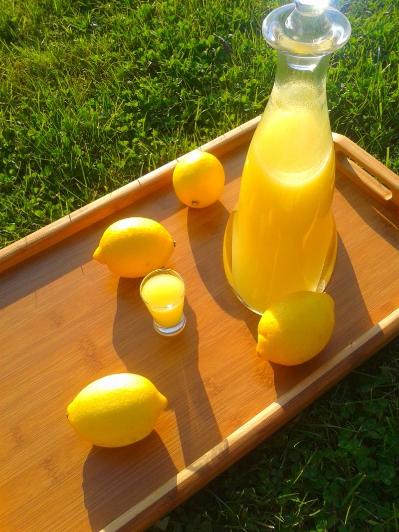 Limoncello czyli włoskie cytrynowe szaleństwo
