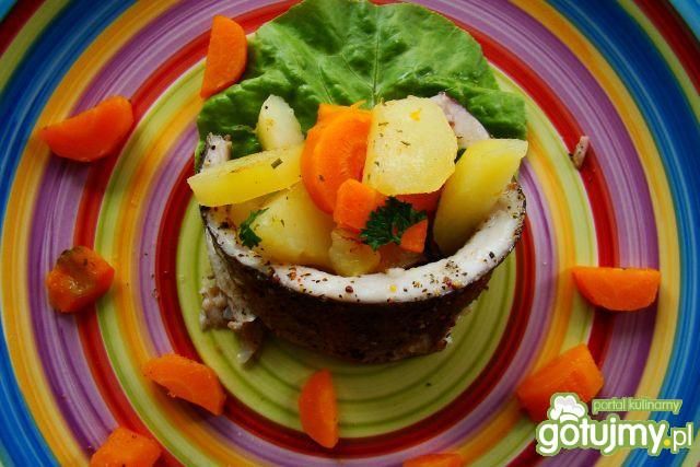 Lipień ze smażonymi warzywami  Lipień ze smażonymi warzywami