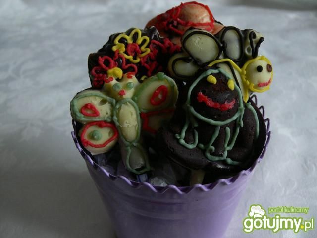 Lizaki czekoladowe z nutellą Lizaki czekoladowe z nutellą