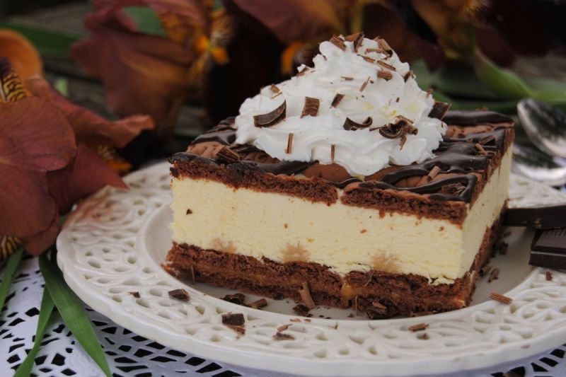 Lodowe ciasto na herbatnikach