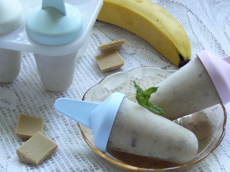 Lody bananowe z czekoladą Lody bananowe z czekoladą