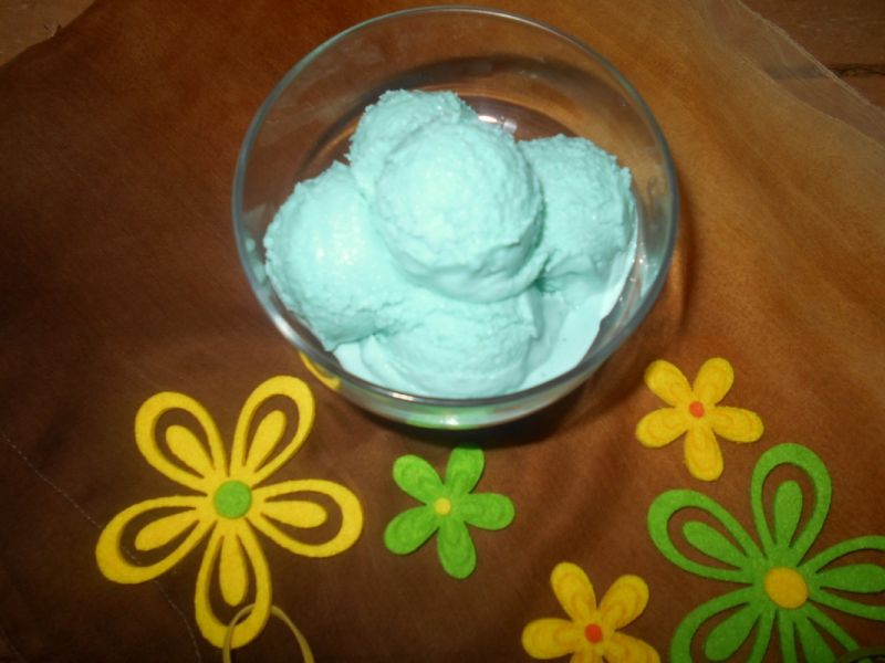 Lody blue curacao Lody blue curacao