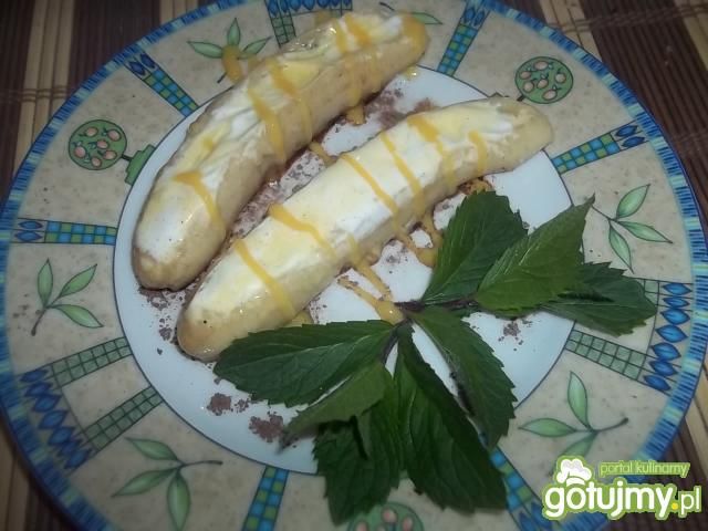 Lody grillowane w bananach z chili Lody grillowane w bananach z chili