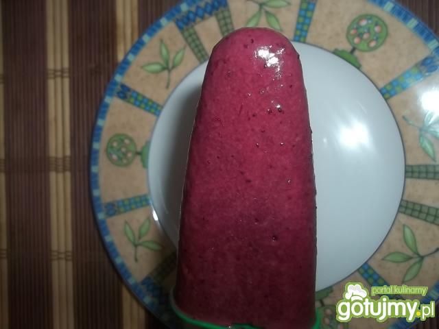 Lody jagodowe na patyku Lody jagodowe na patyku