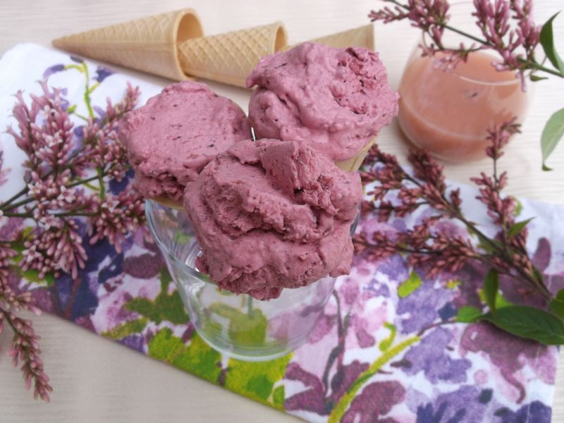 Lody jagodowe na serku mascarpone Lody jagodowe na serku mascarpone