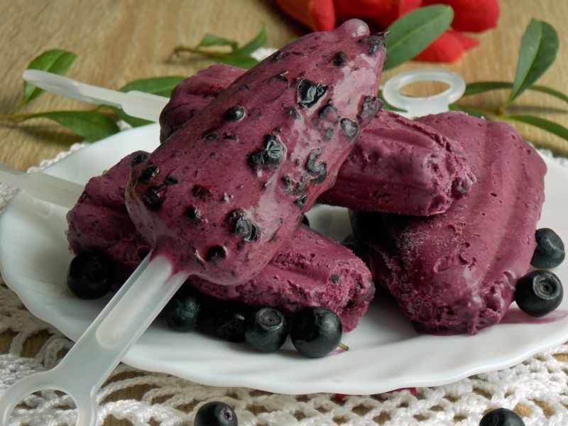 Lody jagodowo - czekoladowe