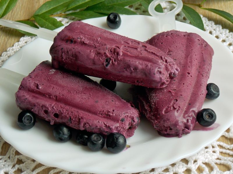 Lody jagodowo - czekoladowe