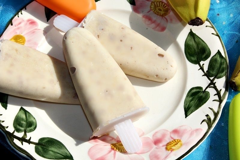 Lody jogurtowo-bananowe z masłem orzechowym