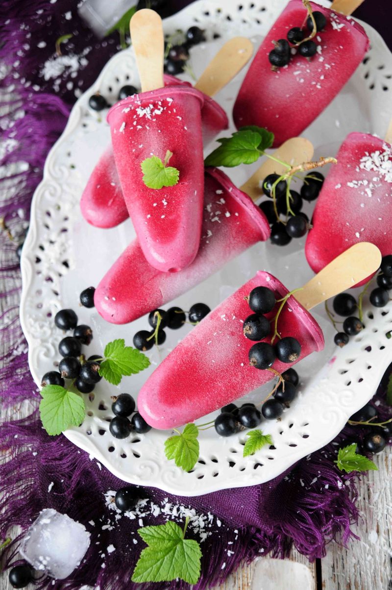 Lody kokosowo- porzeczkowe