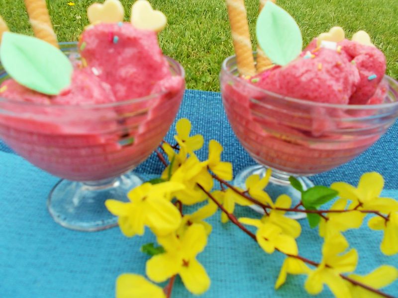 Lody malinowo bananowe Lody malinowo bananowe
