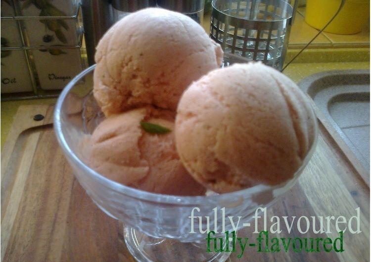 Lody truskawkowe Lody truskawkowe