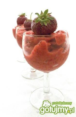 Lody truskawkowo- bananowe z wanilią Lody truskawkowo- bananowe z wanilią