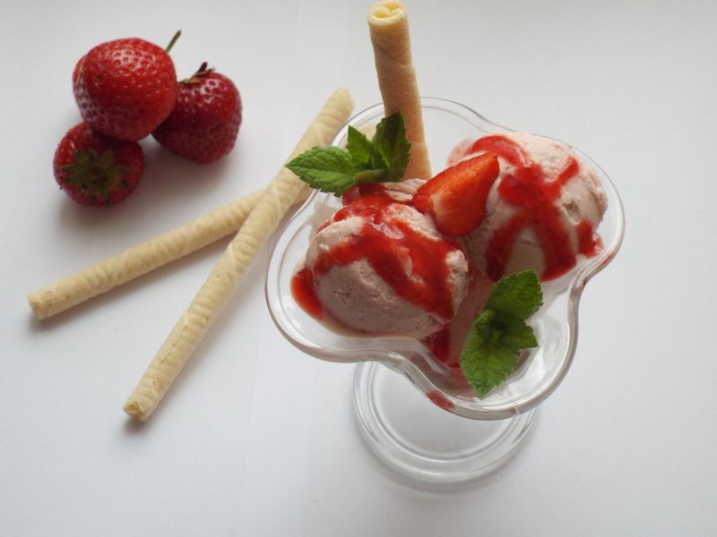 Lody truskawkowo-miętowe Lody truskawkowo-miętowe