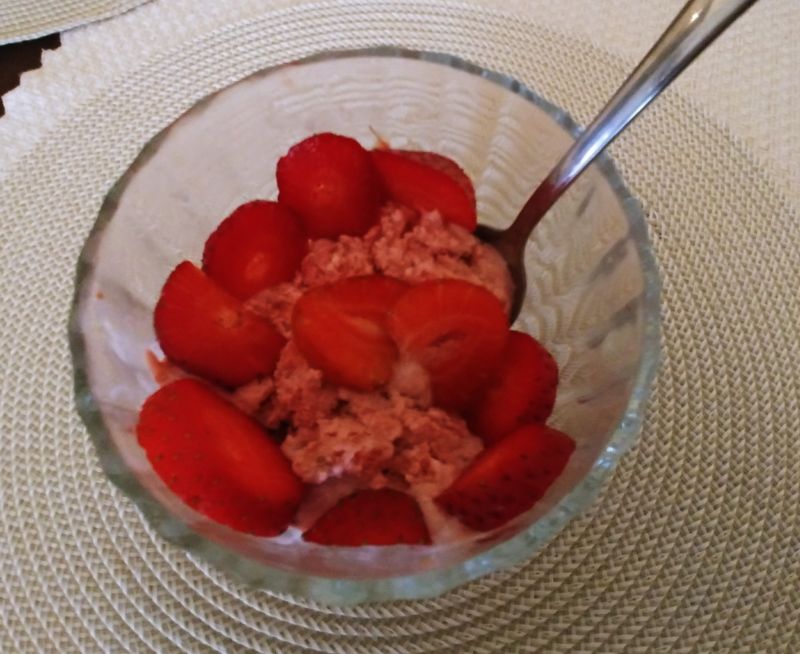 Lody truskawkowo - rabarbarowe