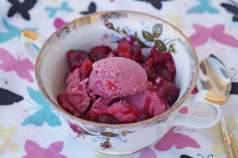 Lody   wiśniowe Lody   wiśniowe