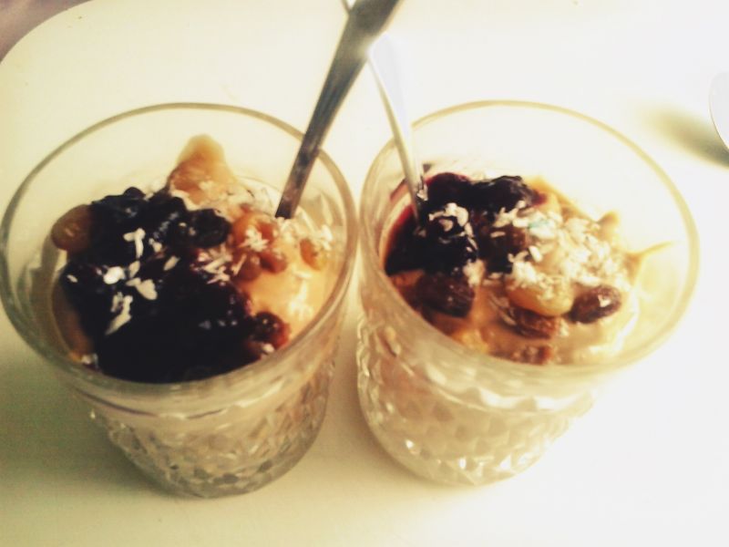 Lody z kawą i bakaliami 