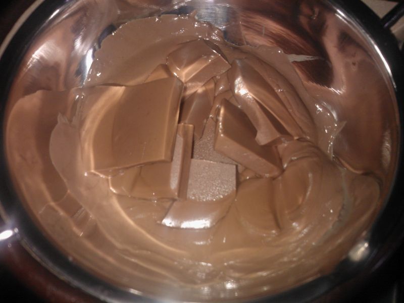 Lody z kiwi w czekoladzie mlecznej