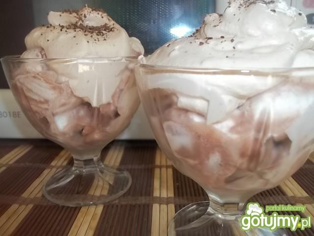 Lody z kremem z mascarpone Lody z kremem z mascarpone