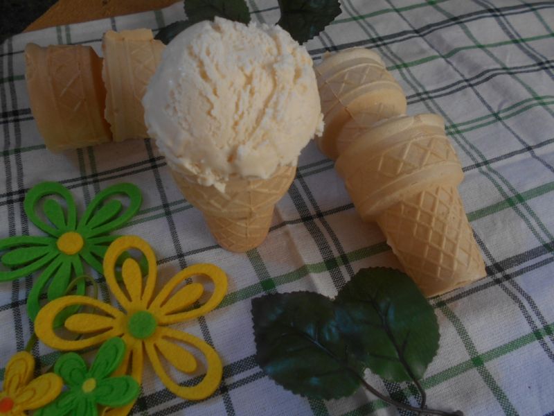 Lody z mleczkiem kokosowym Lody z mleczkiem kokosowym