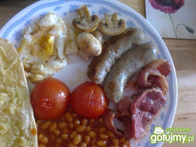 Londyński poranek (angielskie śniadanko) Londyński poranek (angielskie śniadanko)