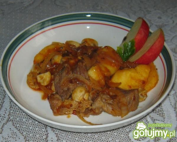 Łopatka duszona z cebulą wg katarzynki