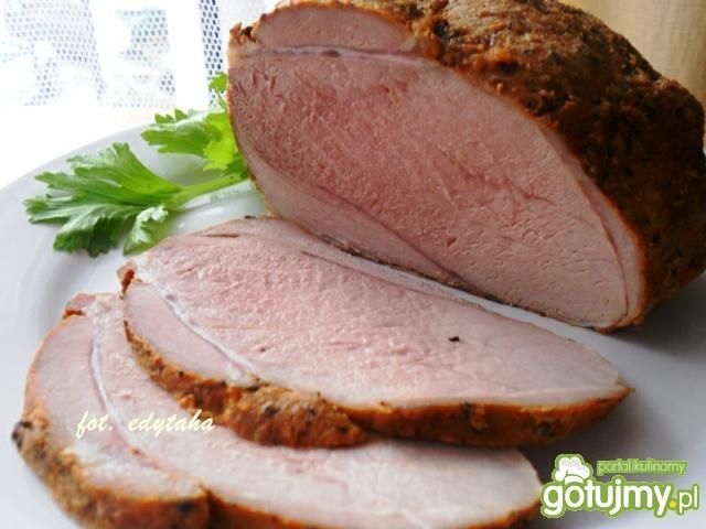 Łopatka pieczona z czerwoną czubrycą